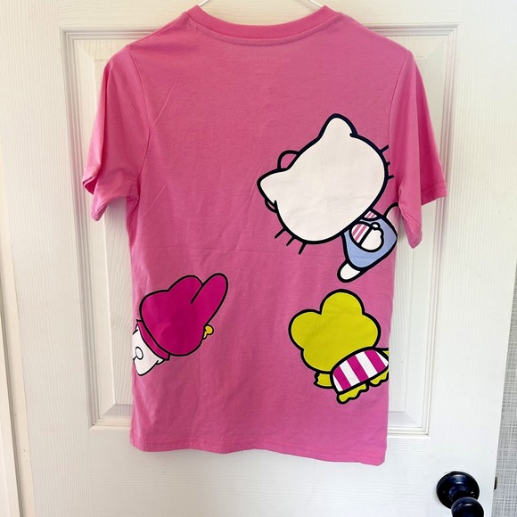 Hello Kitty Girls Pink Short Sleeve T-shirt Size Large Youth Graphics NWOT BxK - Picture 3 of 4